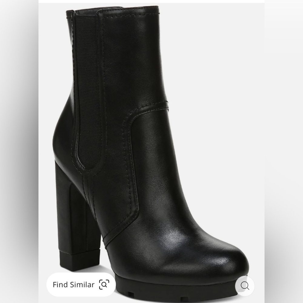 Bar III Black Chelsea style Heeled faux leather  Boots Chunky Heel Graciie NEW